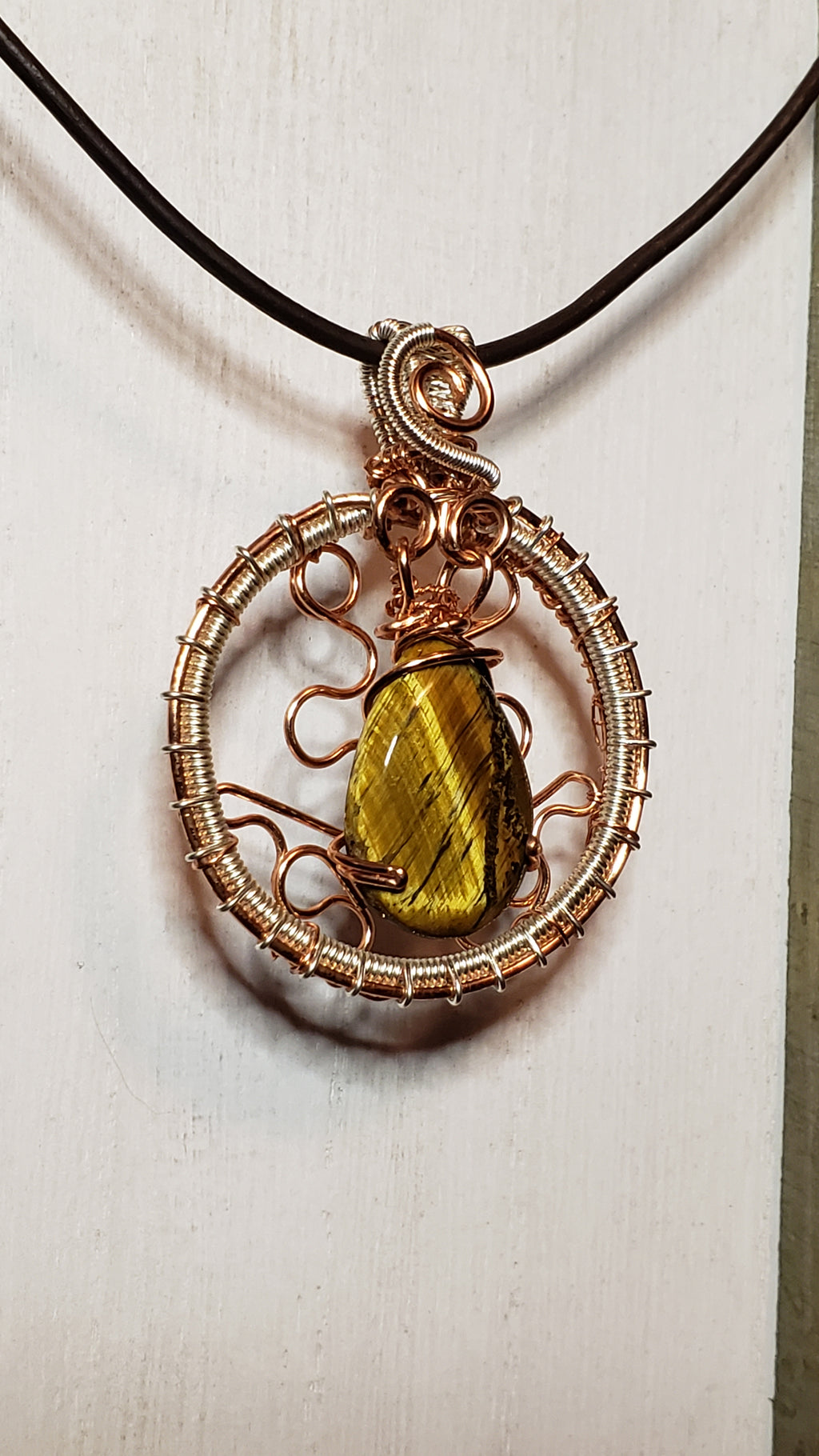 Floating Tigers Eye