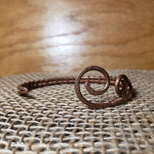 Copper Spiral Point Cuff