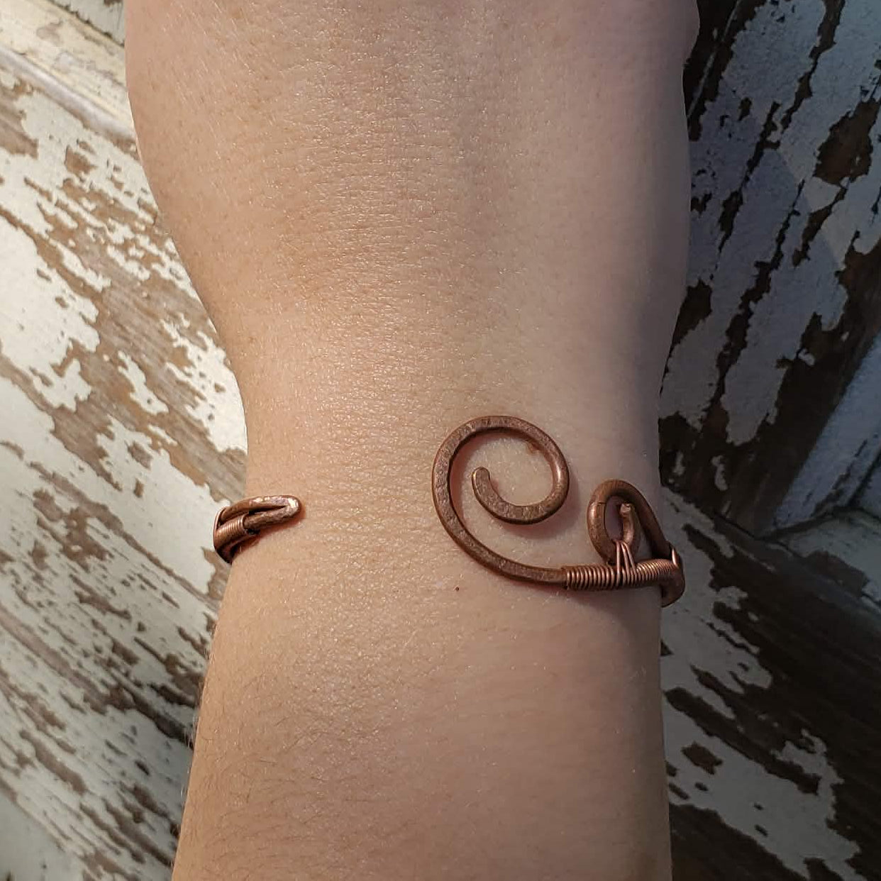 Copper Spiral Point Cuff